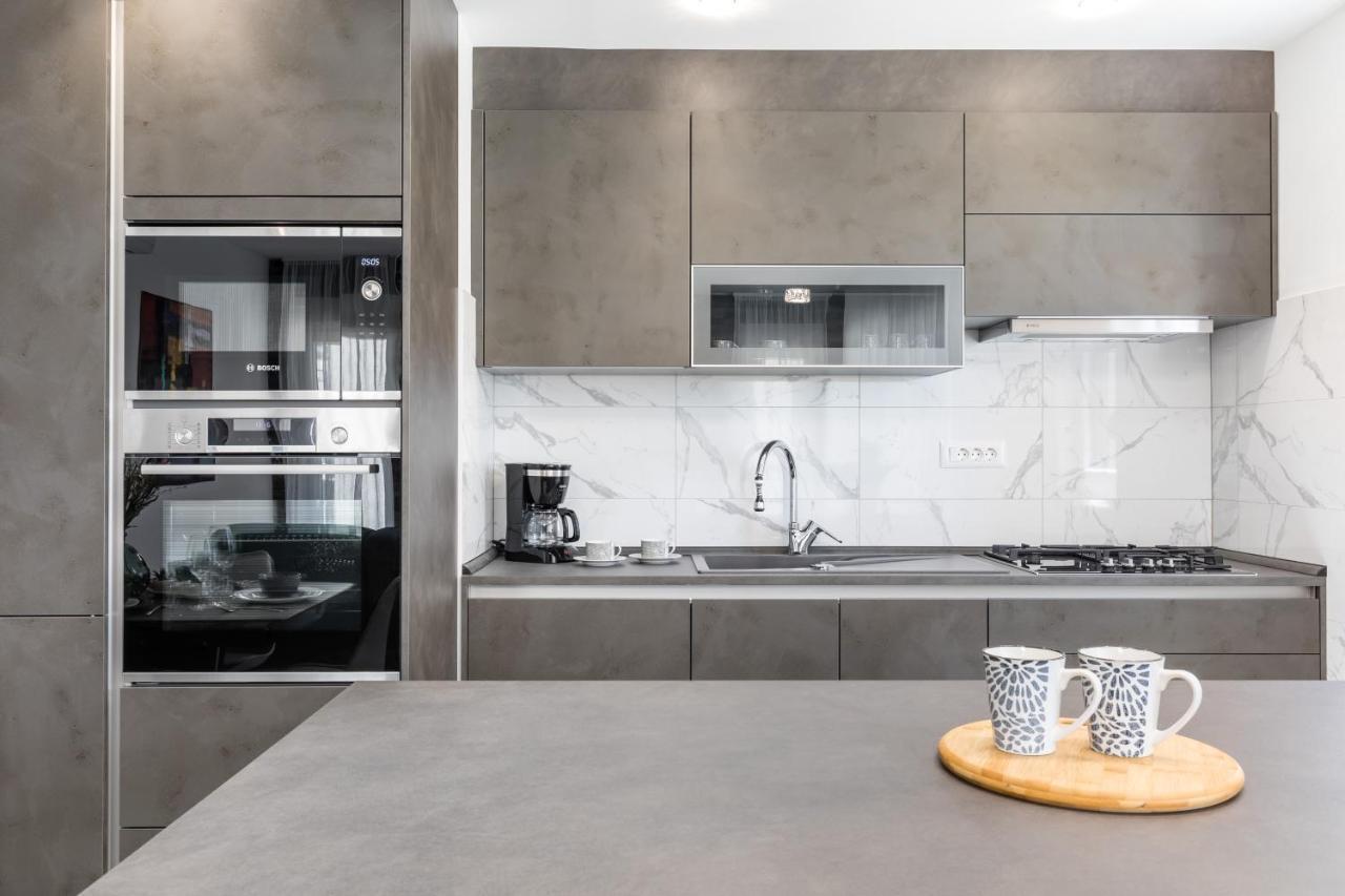 Elysian Zen Luxury Apartment - Two Bedroom Apartment With Terrace And Sea View Split Extérieur photo